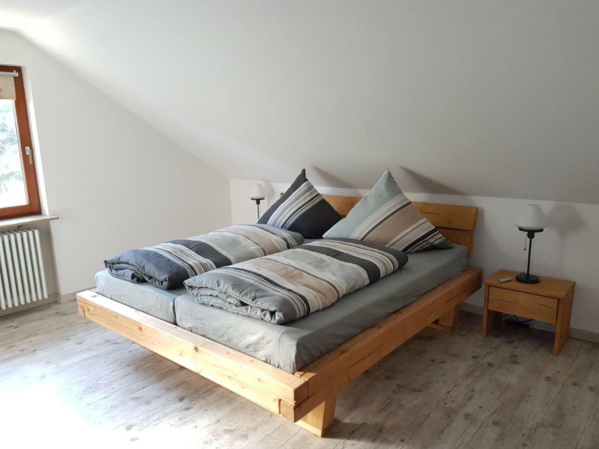 Haus Bella Appartement Löffingen Buitenkant foto