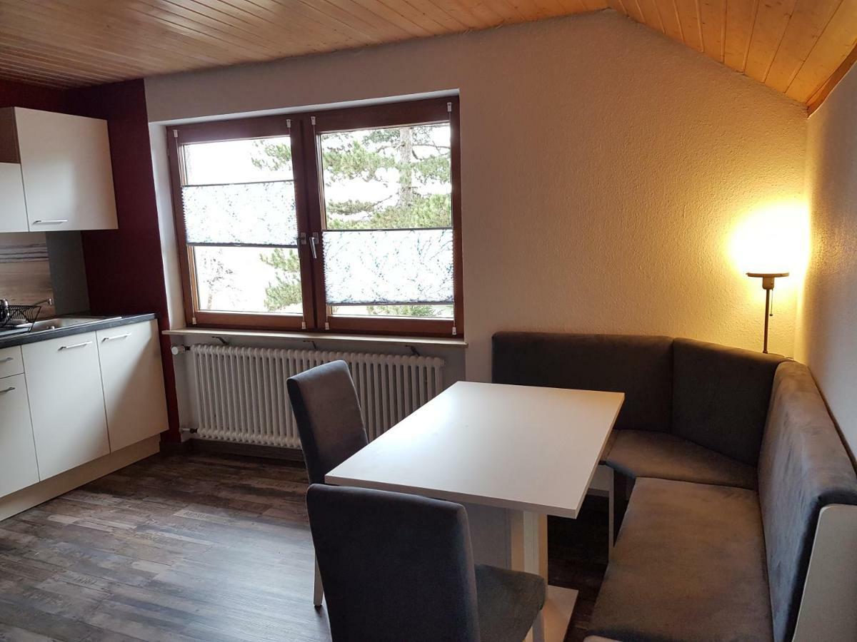 Haus Bella Appartement Löffingen Buitenkant foto